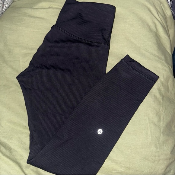 Lululemon Wunder Train Black High-Rise Ribbed Tight 25" Leggings 6 - Picture 4 of 11